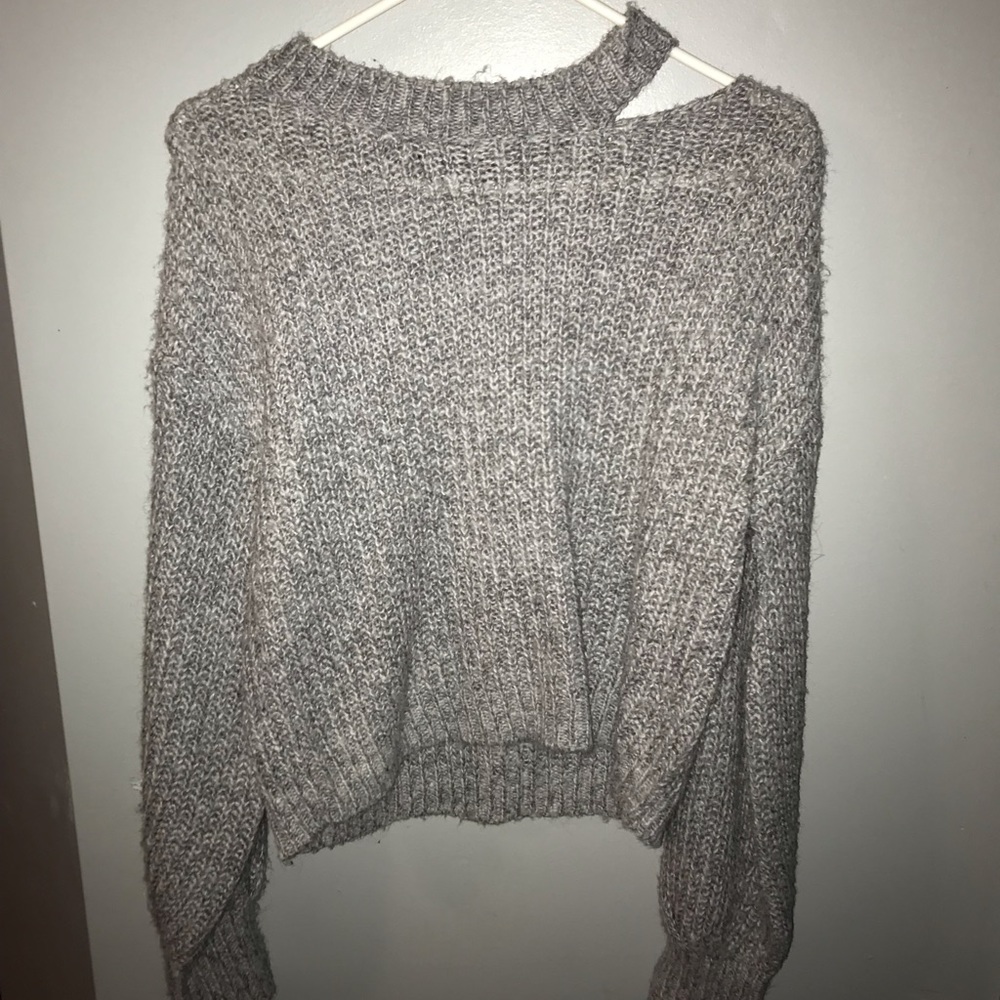 cropped grey sweater with slit on collar bone